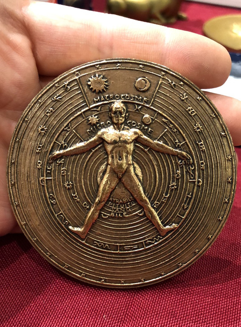 喜迎🐂年艺术麦朵尔第十九场拍卖 预言家诺查丹马斯