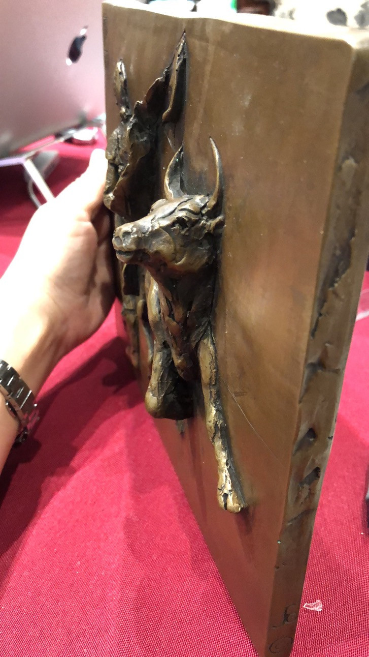 喜迎🐂年艺术麦朵尔第十九场拍卖 斗牛士