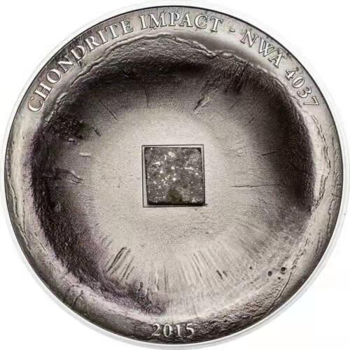 【随心拍&Getcoins】钱币拍卖九十三期～ 库克2015年5元，【获奖提名】1盎司、仿古，陨石系列(11)-镶嵌(摩洛哥)NWA4037球粒陨石实体、凹弧曲面陨石坑、黑彩精制银币