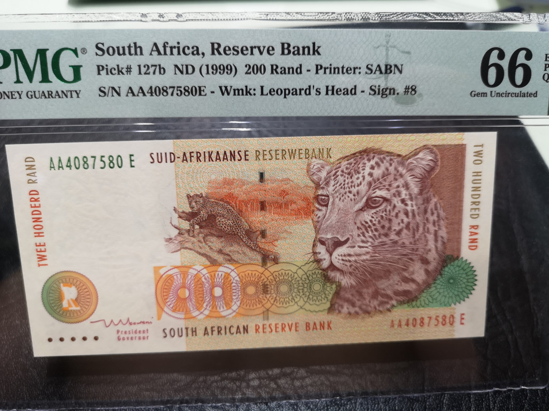 《外钞收藏家》第一百一十七期拍卖 1999年南非200兰特 AA冠 pmg66
