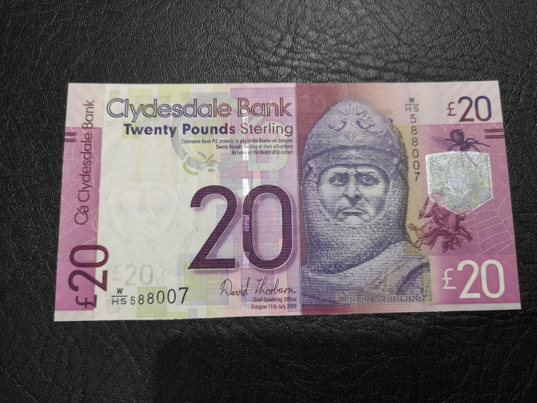 《外钞收藏家》第一百一十七期拍卖 2009年苏格兰克莱斯戴尔银行20镑 全新UNC 首发冠