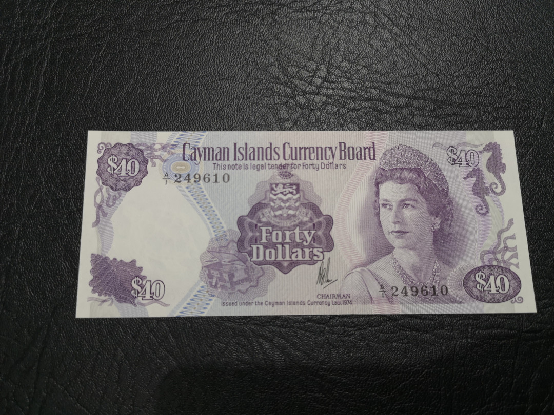 《外钞收藏家》第一百一十七期拍卖 开曼群岛1974年40刀 全新UNC 女王钞 A1冠