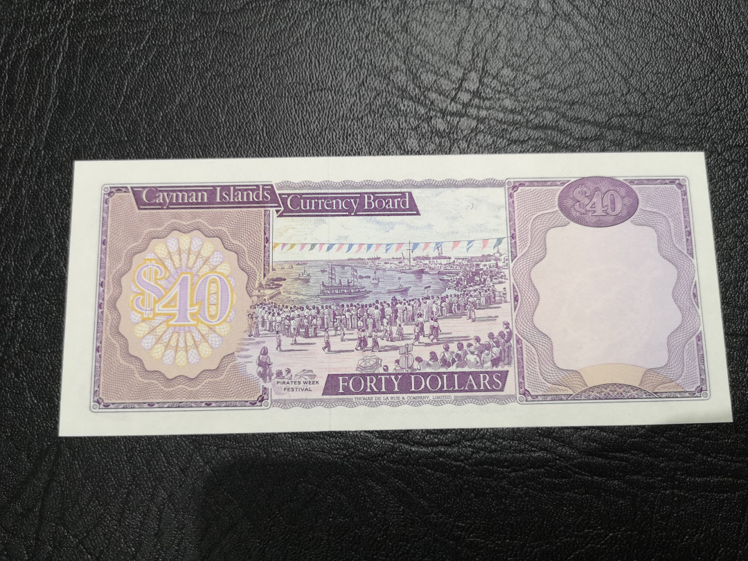 《外钞收藏家》第一百一十七期拍卖 开曼群岛1974年40刀 全新UNC 女王钞 A1冠