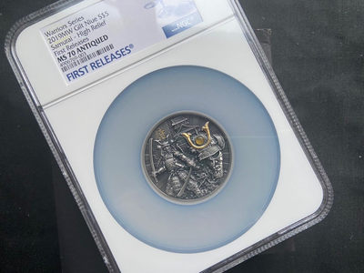 【随心拍&Getcoins】钱币拍卖九十四期～  【纽埃】高浮雕之武士【镶嵌琥珀】