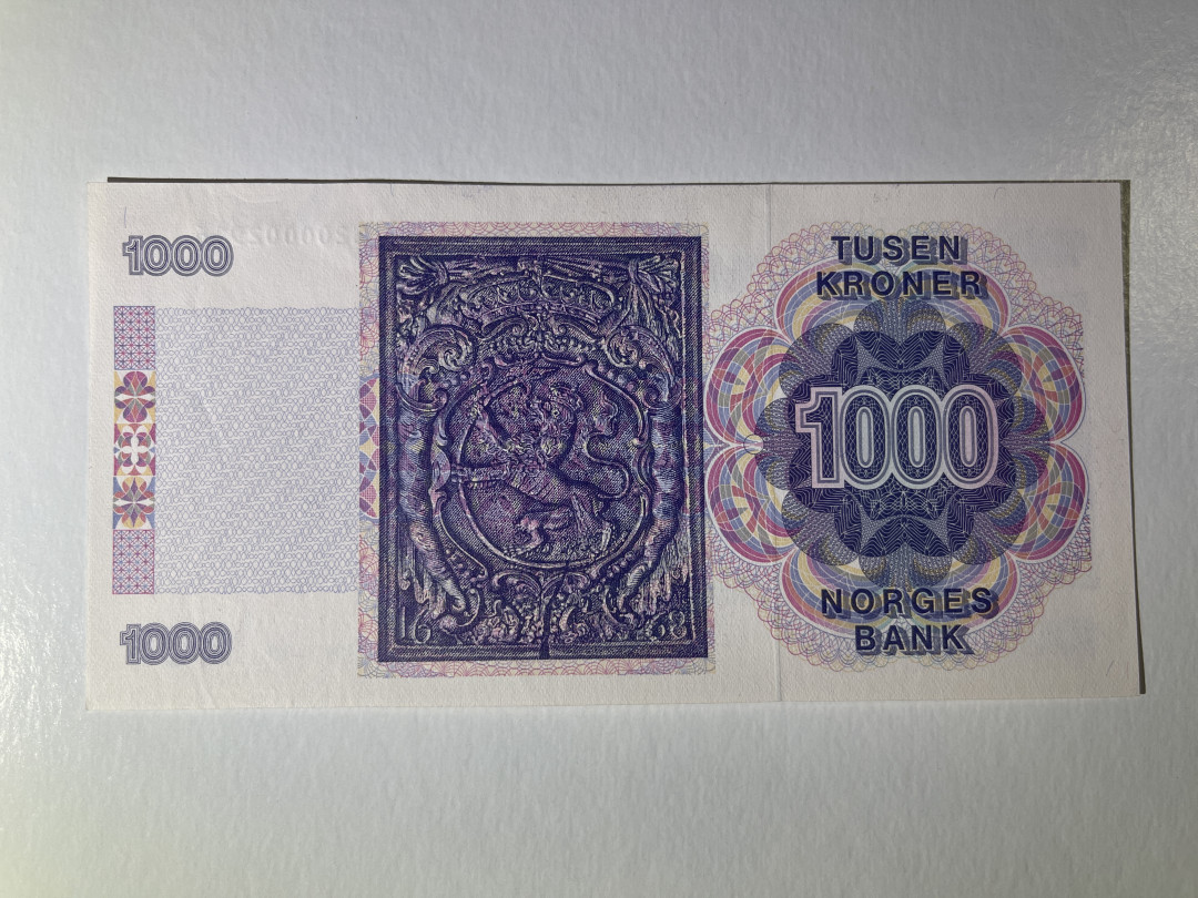 《张总收藏》31期—首发&塑料 挪威1000克朗 UNC 1989年首发无47 完美品相 适合评级