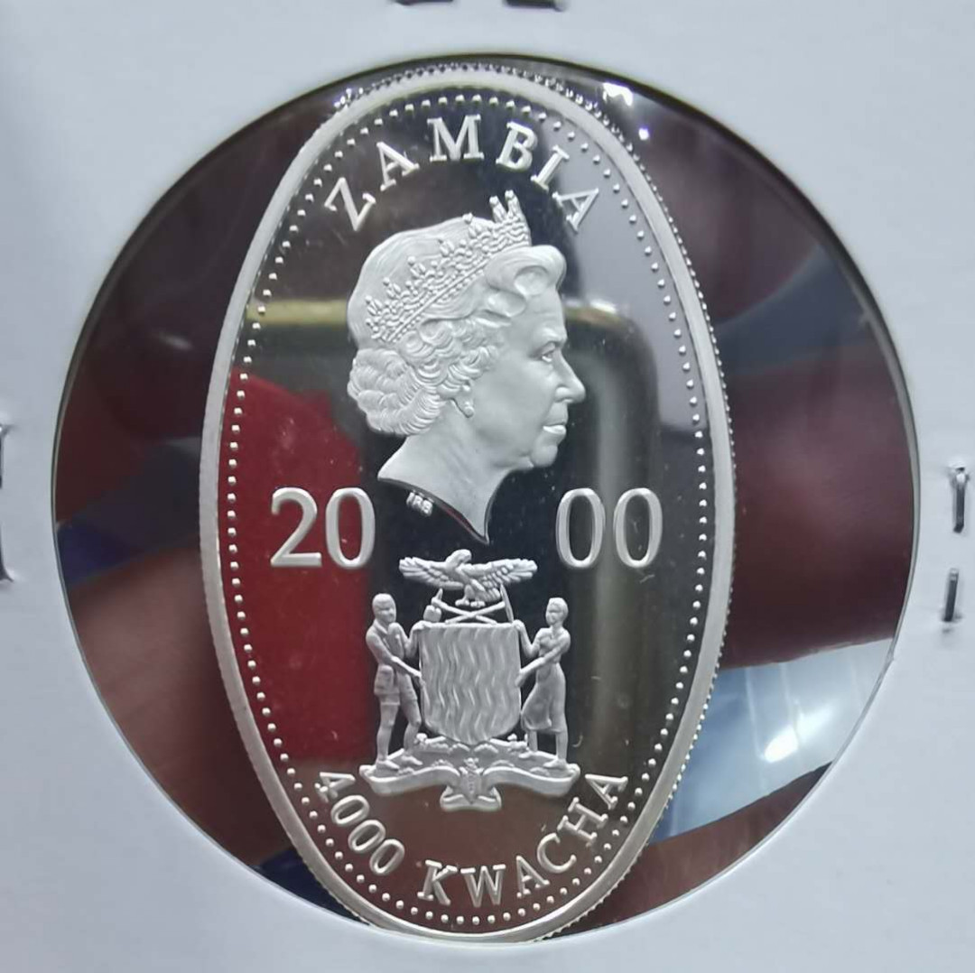 马甸外币专卖微拍第五十六期，外国金银币专场，陆续上新，欢迎关注   2000年赞比亚彩色异形帆船精制银币重20克成色925 