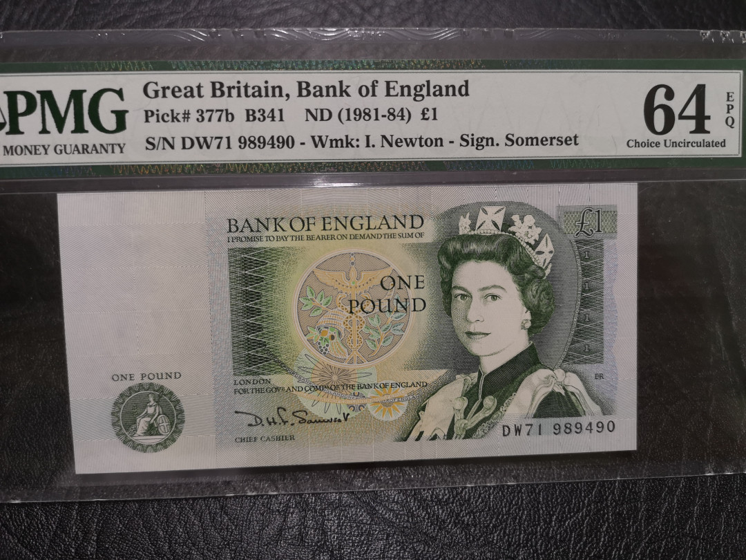 《外钞收藏家》第一百一十八期拍卖 1981-84年英国D序列1镑 PMG64