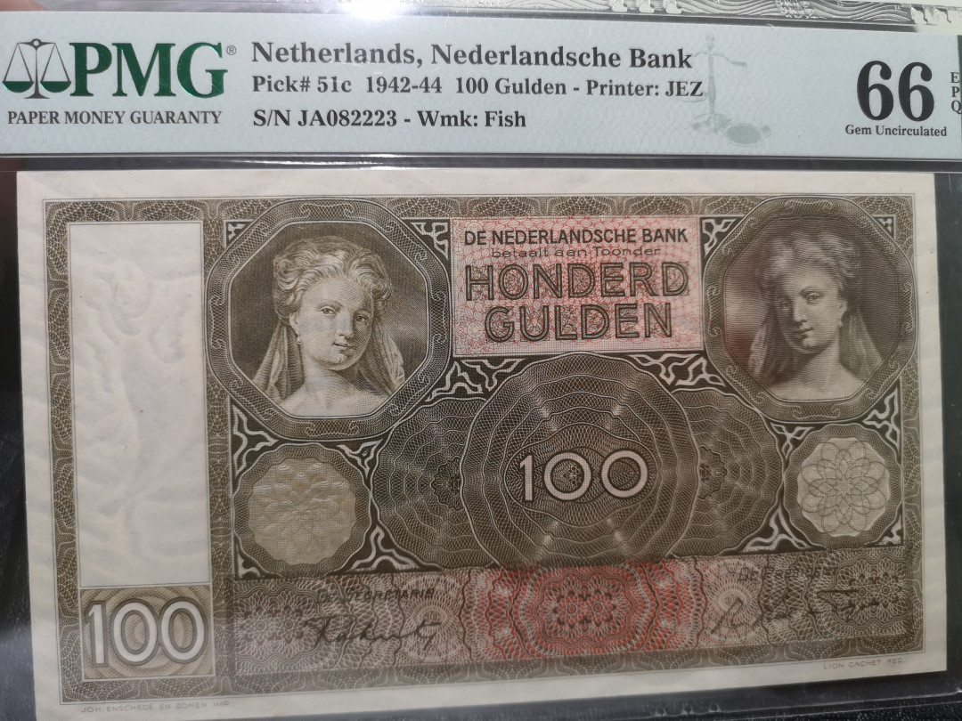 《外钞收藏家》第一百一十八期拍卖 1942-44年荷兰100盾 PMG66 无47 大票