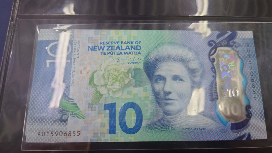 【囧羊收藏】精选微拍第33期暨2021年第二十四期 世界各国纸币 2016年新西兰10元 全新绝品无47