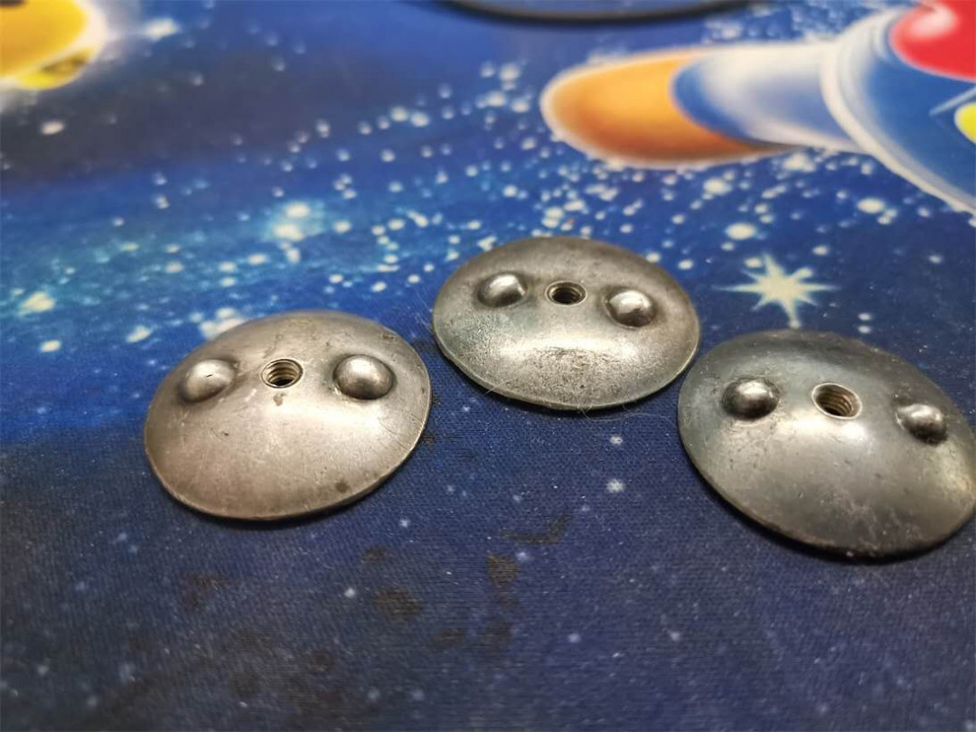 苏联勋章拍卖八月第一期 13.苏联勋章的银盖子三个