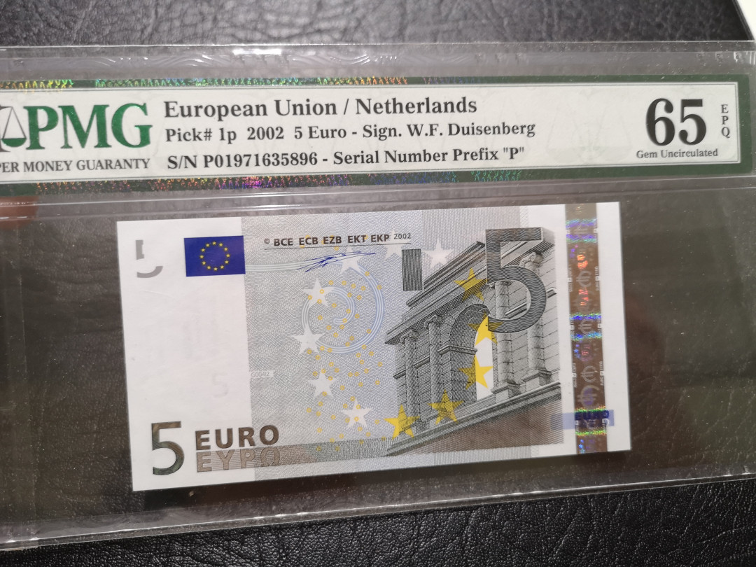 《外钞收藏家》第一百一十九期拍卖（本期106件拍品） 2002年5欧元 PMG65 荷兰1签