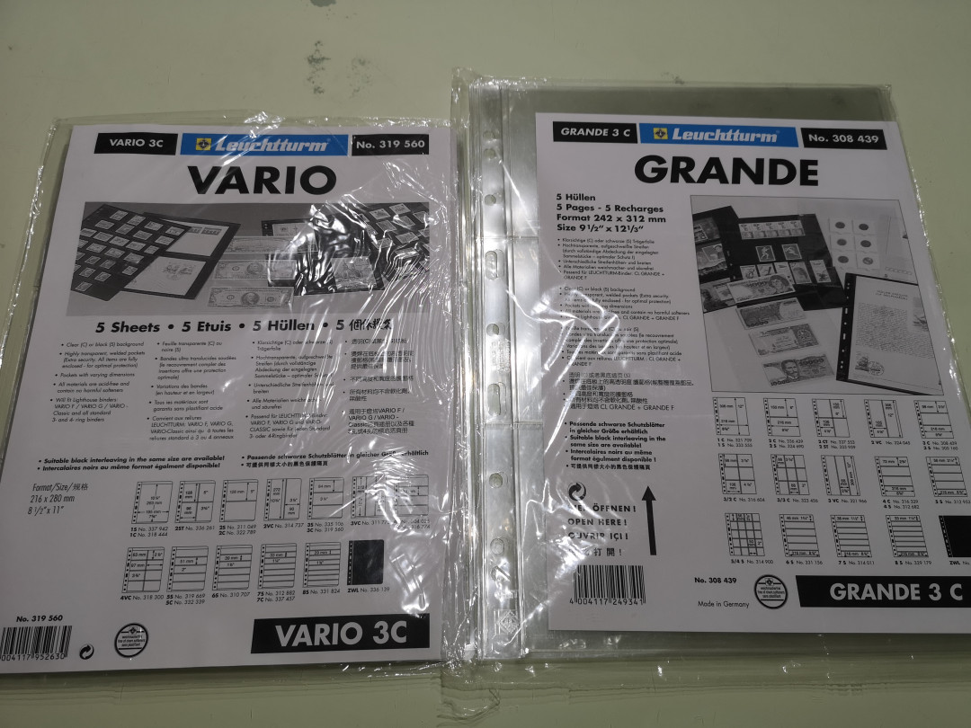 《外钞收藏家》第一百一十九期拍卖（本期106件拍品） 灯塔两个小包的内页  如图