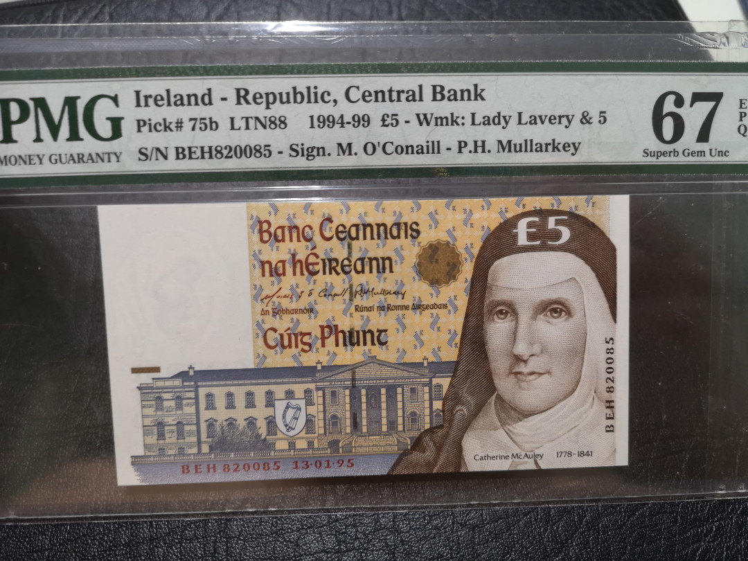 《外钞收藏家》第一百一十九期拍卖（本期106件拍品） 1994-99年爱尔兰5镑 PMG67