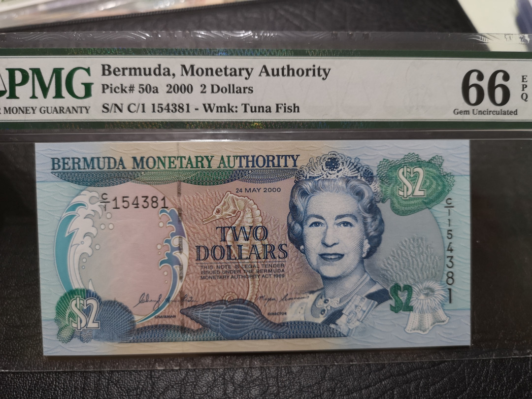 《外钞收藏家》第一百一十九期拍卖（本期106件拍品） 2000年百慕大2刀 PMG66