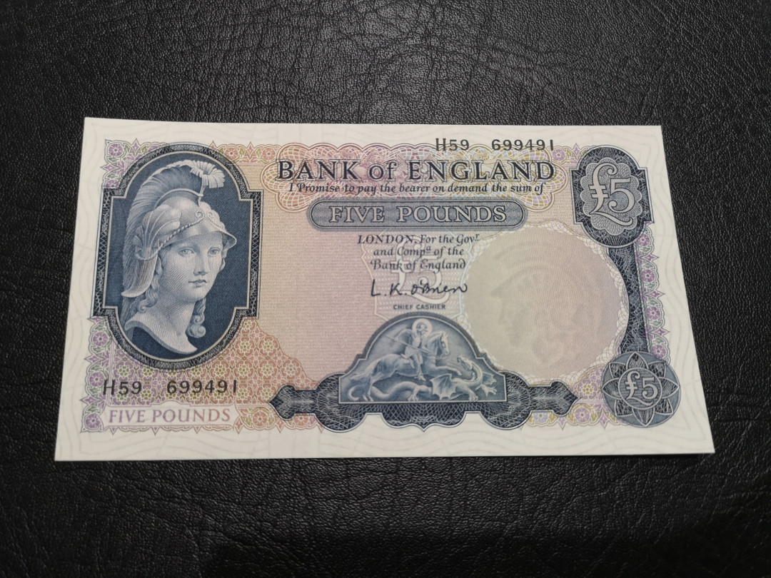 《外钞收藏家》第一百一十九期拍卖（本期106件拍品） 英国B序列5镑 全新UNC  空心