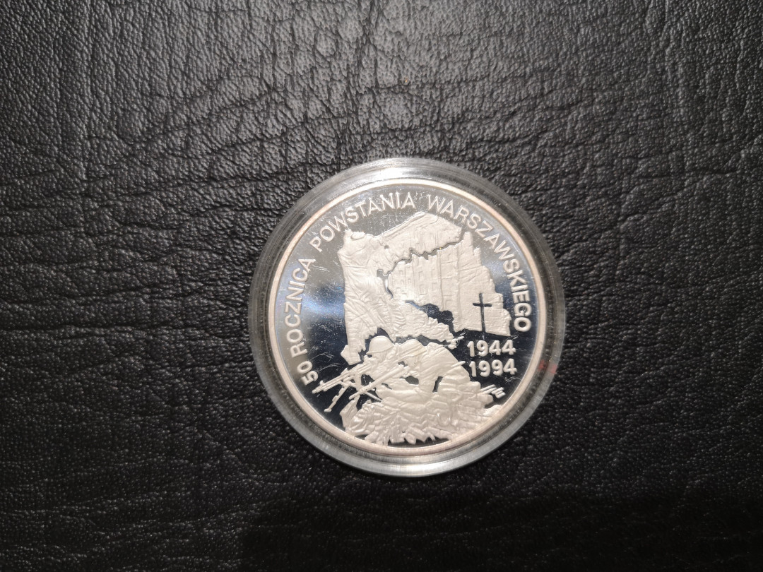 《外钞收藏家》第一百一十九期拍卖（本期106件拍品） 1994年波兰银币  ebay价格参考