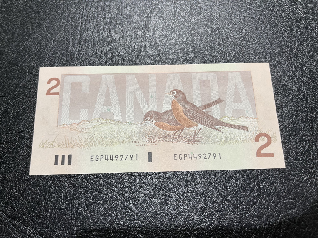 《外钞收藏家》第一百一十九期拍卖（本期106件拍品） 加拿大鸟版 2、5加元 全新UNC