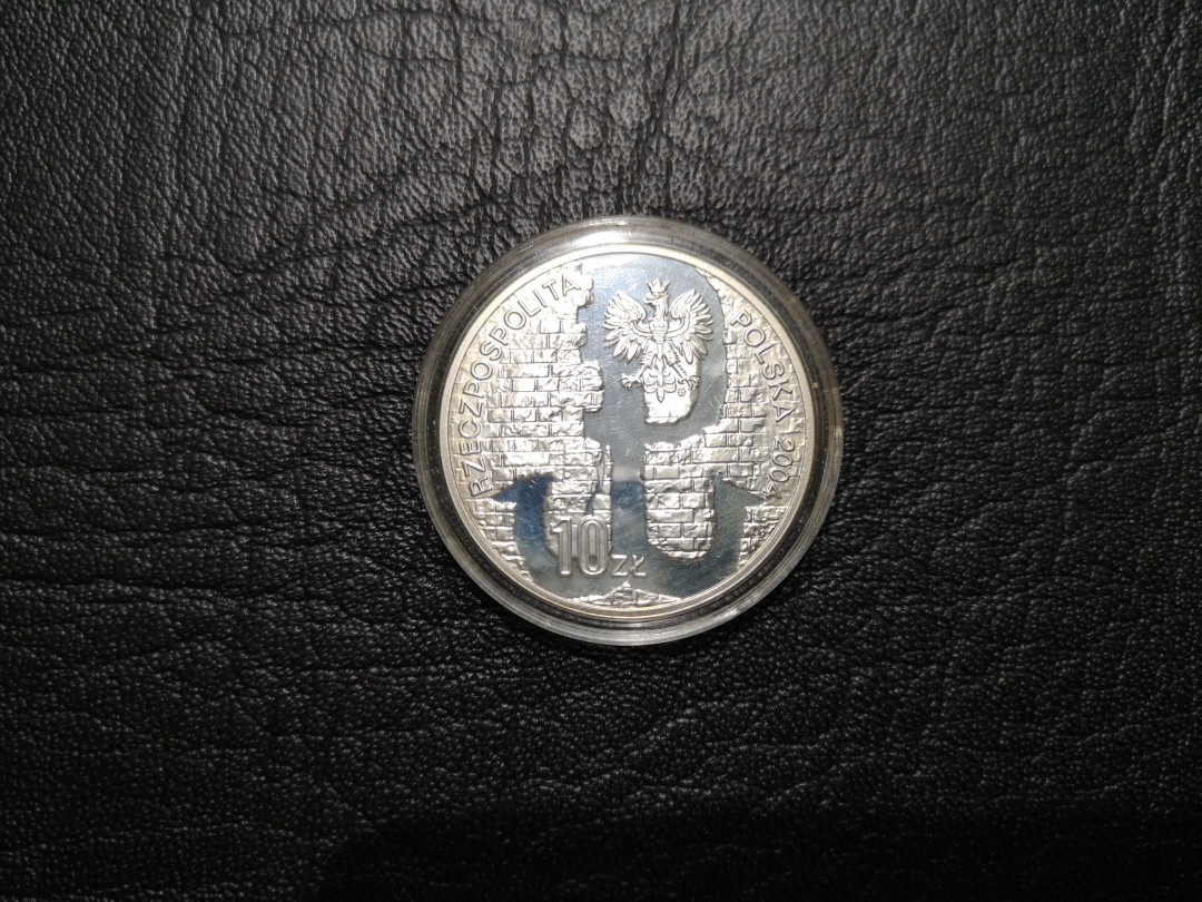 《外钞收藏家》第一百一十九期拍卖（本期106件拍品） 2004年波兰银币 ebay价格参考