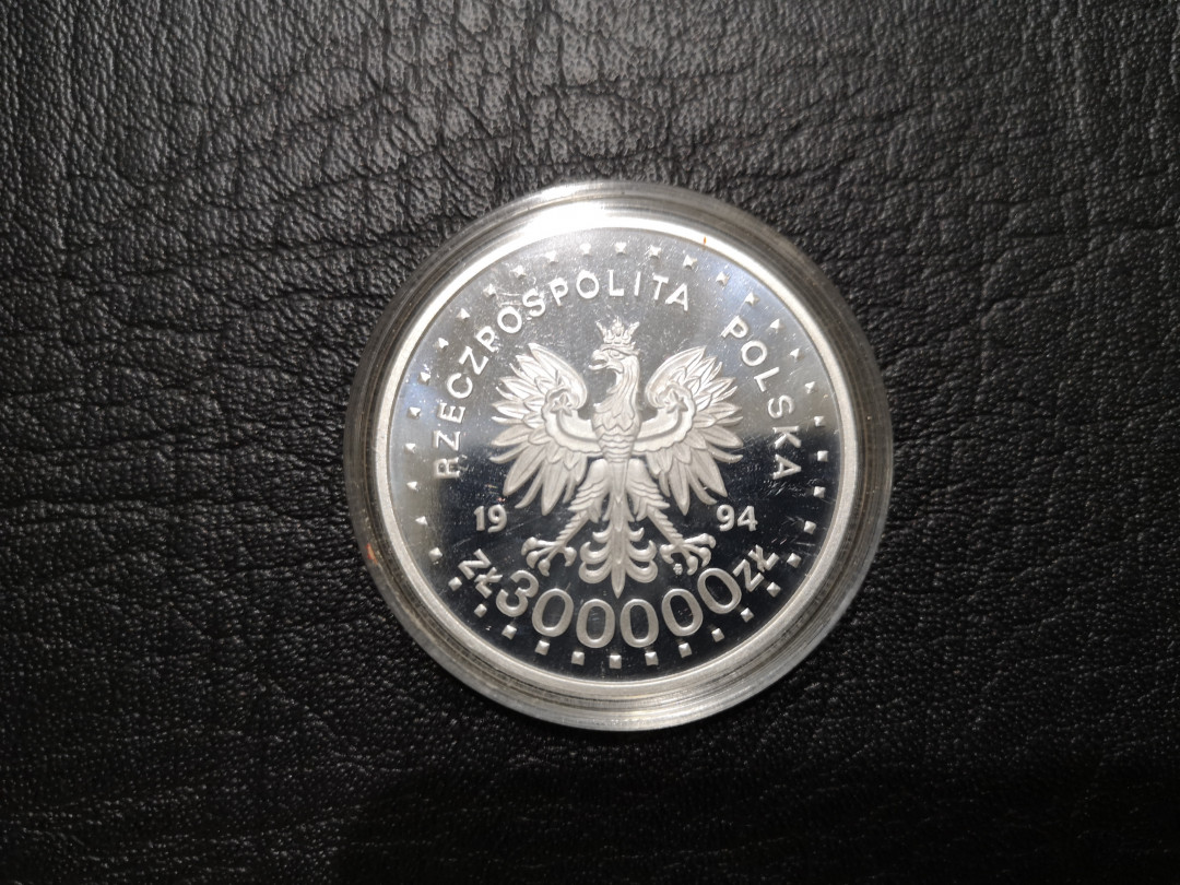 《外钞收藏家》第一百一十九期拍卖（本期106件拍品） 1994年波兰银币  ebay价格参考