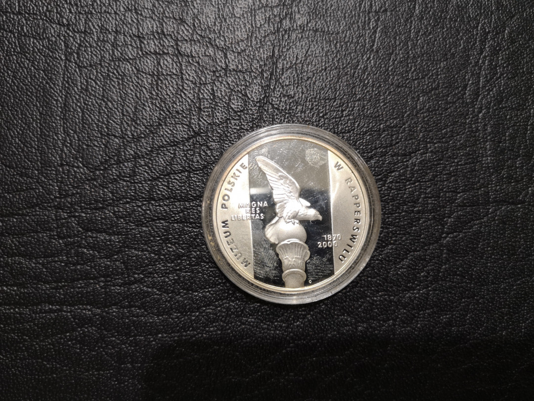 《外钞收藏家》第一百一十九期拍卖（本期106件拍品） 2000年波兰银币 ebay价格参考