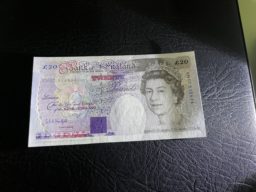 《外钞收藏家》第一百一十九期拍卖（本期106件拍品） 英国E序列20镑 全新UNC 