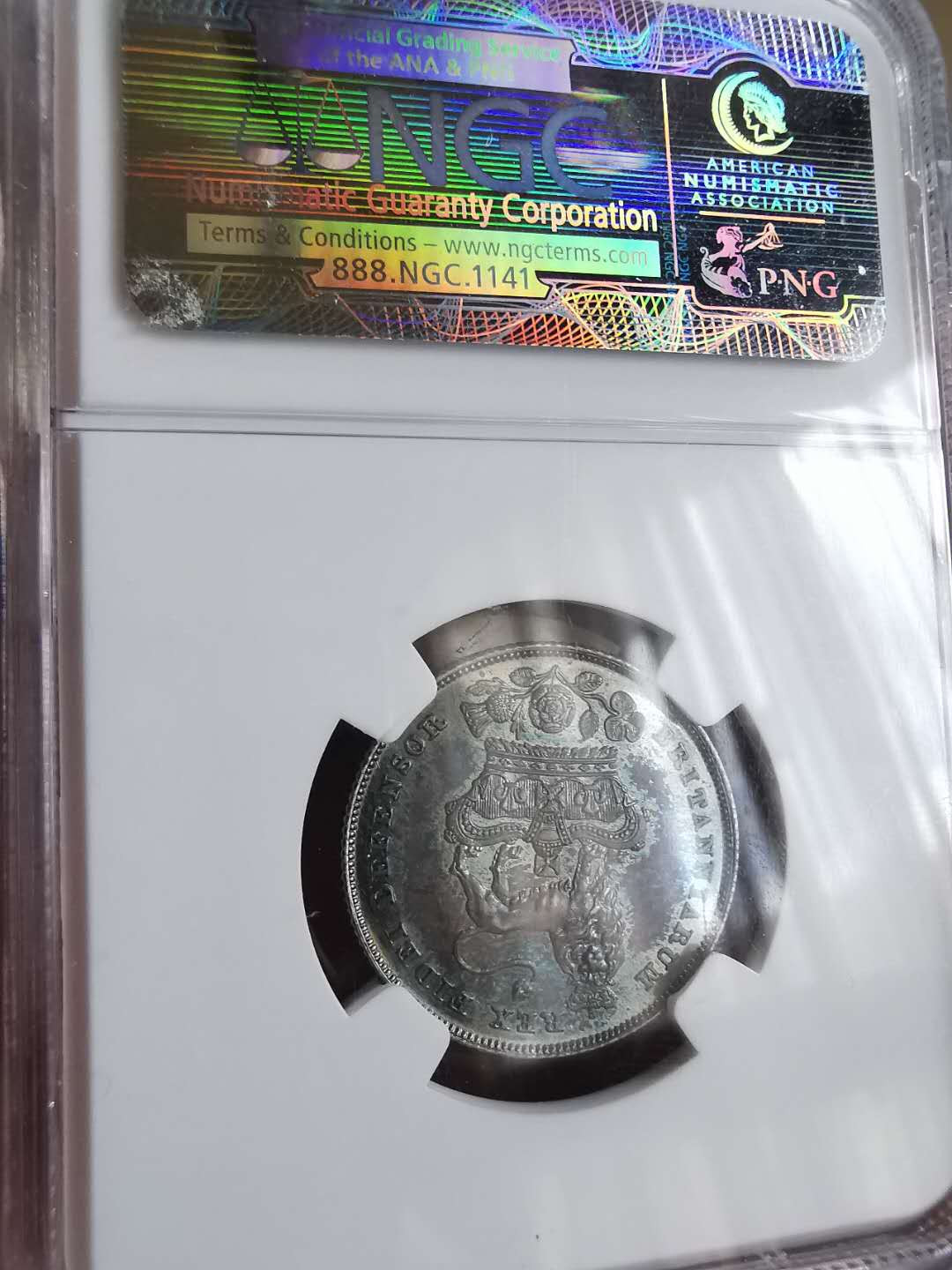 凡希社世界钱币微拍第一百六十五期 罕！1825英国乔四精铸先令NGC-PF65油画五彩顶级品！