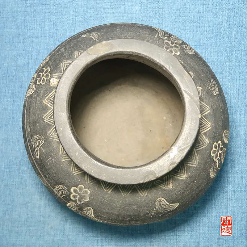 N&C 第十三期: 鉴定古瓷器试水场 明代黑陶印纹罐 闻德80