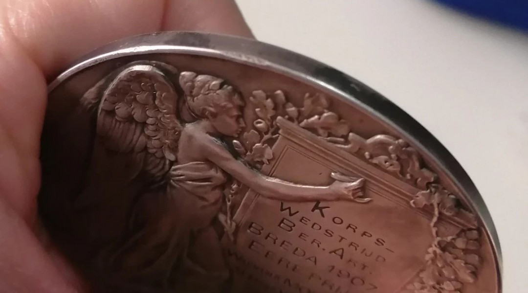 喜迎🐂年艺术麦朵尔第十八场拍卖 荷兰银章