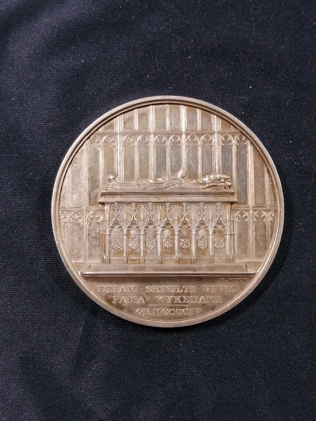 喜迎🐂年艺术麦朵尔第十八场拍卖 温彻斯特学院银奖章乔五时代