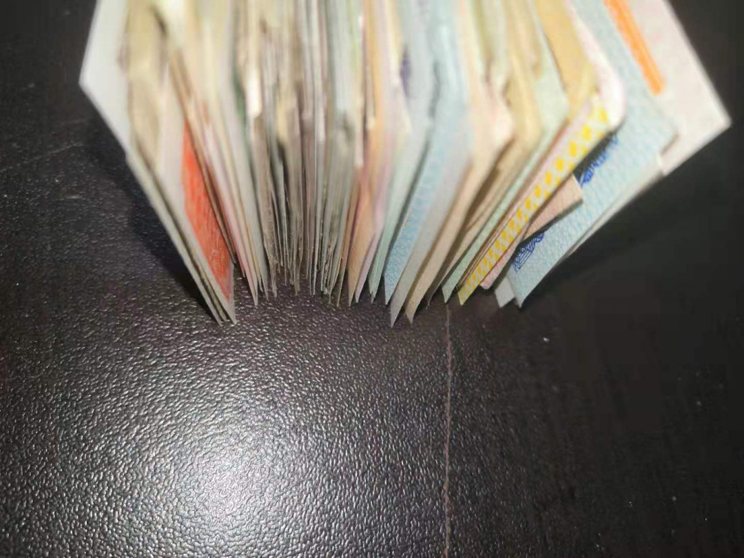 票证专拍～外钞，各地粮票油票，金融票等 全国各地粮票油票生活票证200种不同