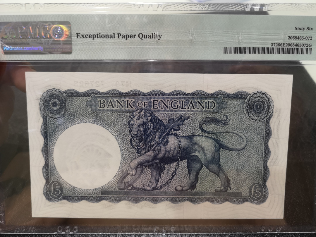 《外钞收藏家》第一百二十期拍卖 1961-63年英国B序列5镑 PMG66 空心