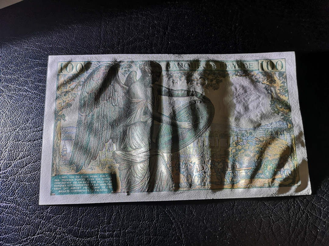 《外钞收藏家》第一百二十期拍卖 1944年法国100法郎 近全新 参考测光 荧光有潮癍