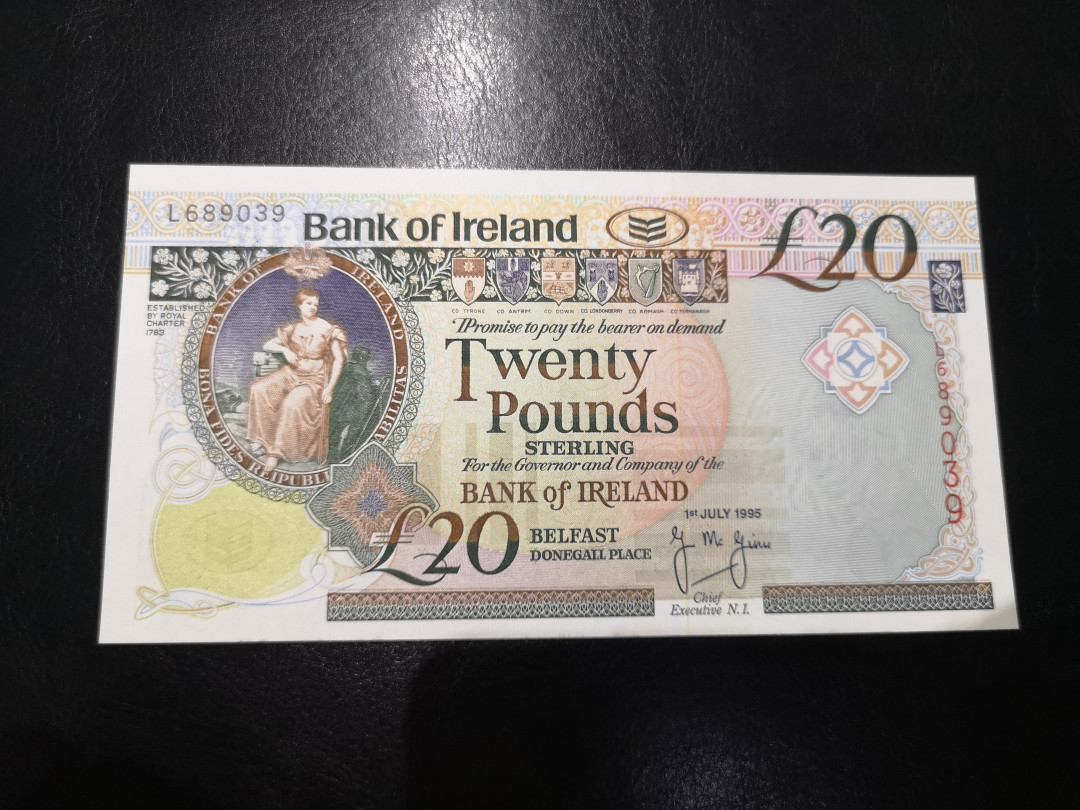 《外钞收藏家》第一百二十一期拍卖 1995年爱尔兰20镑  全新UNC