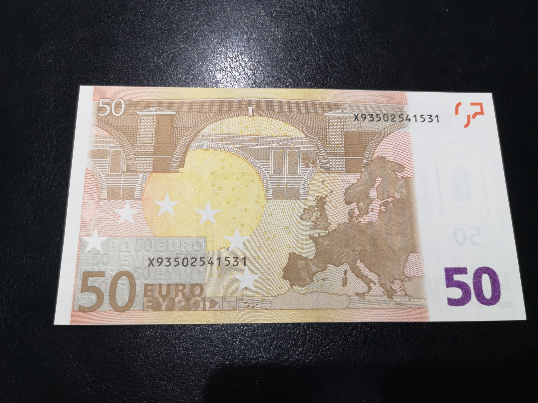 《外钞收藏家》第一百二十一期拍卖 2002年版50欧元 三签  全新UNC