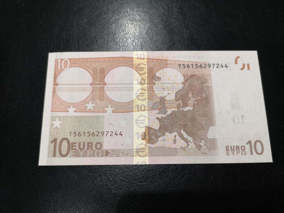 《外钞收藏家》第一百二十一期拍卖 2002年版10欧元 三签  全新UNC