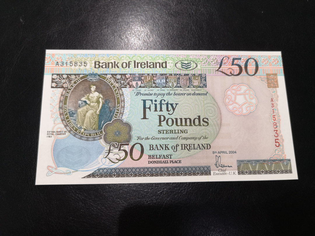 《外钞收藏家》第一百二十一期拍卖 2004年爱尔兰50镑  全新UNC A冠