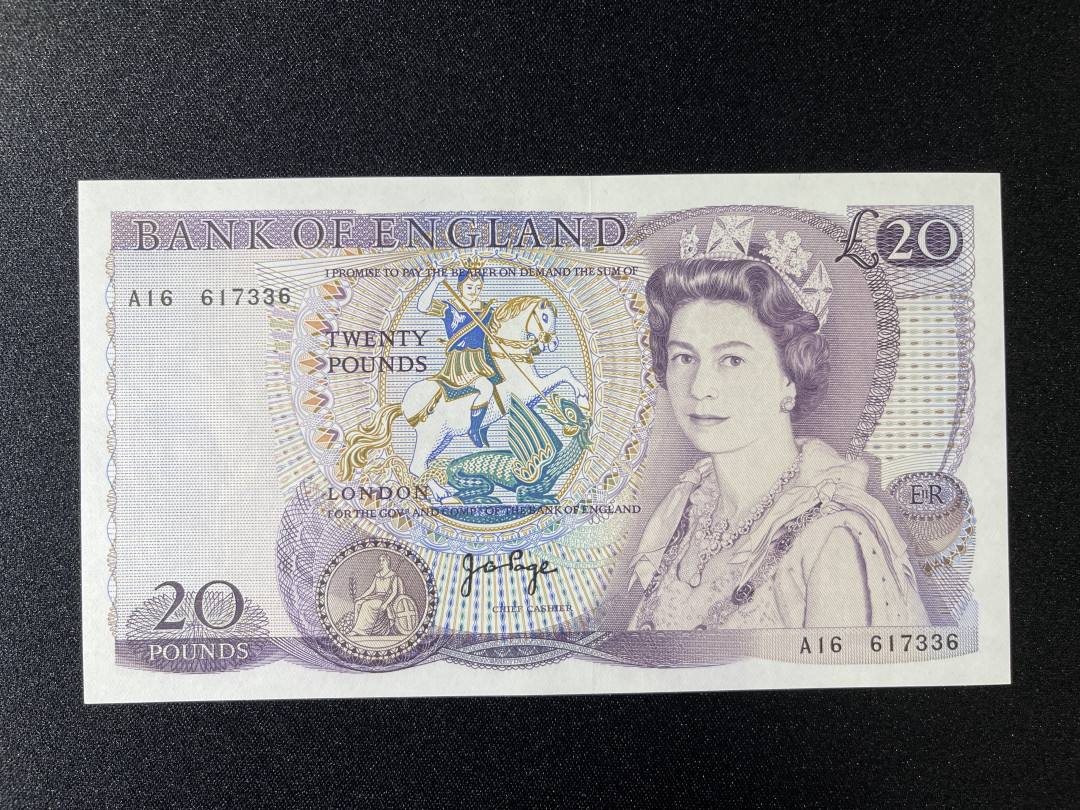 彩蛋期——外币十全十美特别场 英镑20 D序列 UNC 女王水印 A16冠