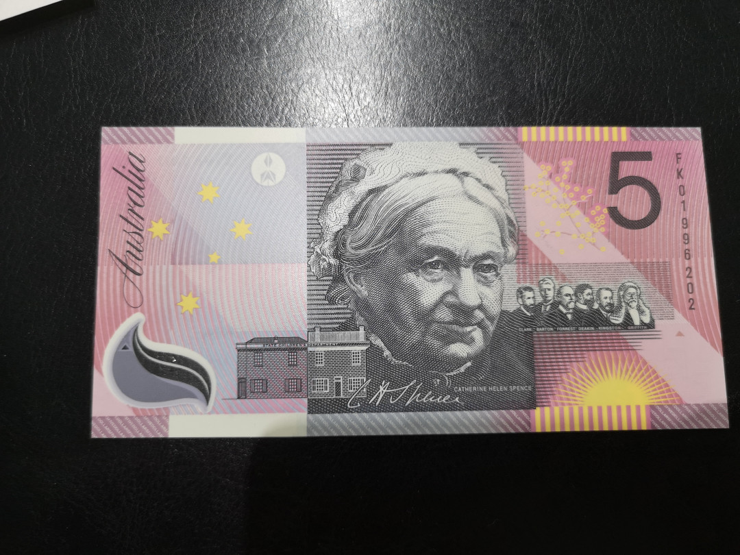 《外钞收藏家》第一百二十二期拍卖（共76件） 澳大利亚塑料钞纪念钞5刀 全新UNC