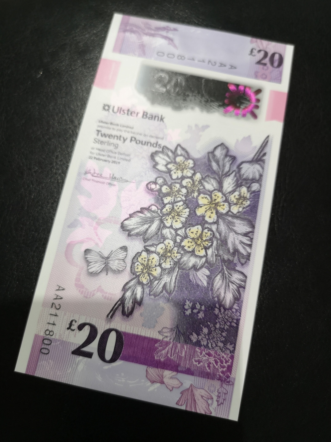 《外钞收藏家》第一百二十二期拍卖（共76件） 2019年苏格兰阿尔斯特20镑 2018年5镑  全新UNC 两张一起AA冠 无47