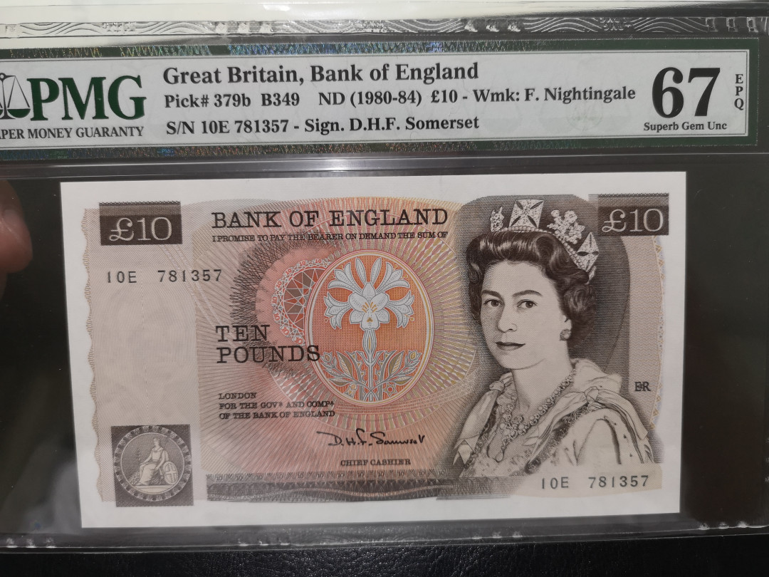 《外钞收藏家》第一百二十二期拍卖（共76件） 英国D序列10镑 PMG67