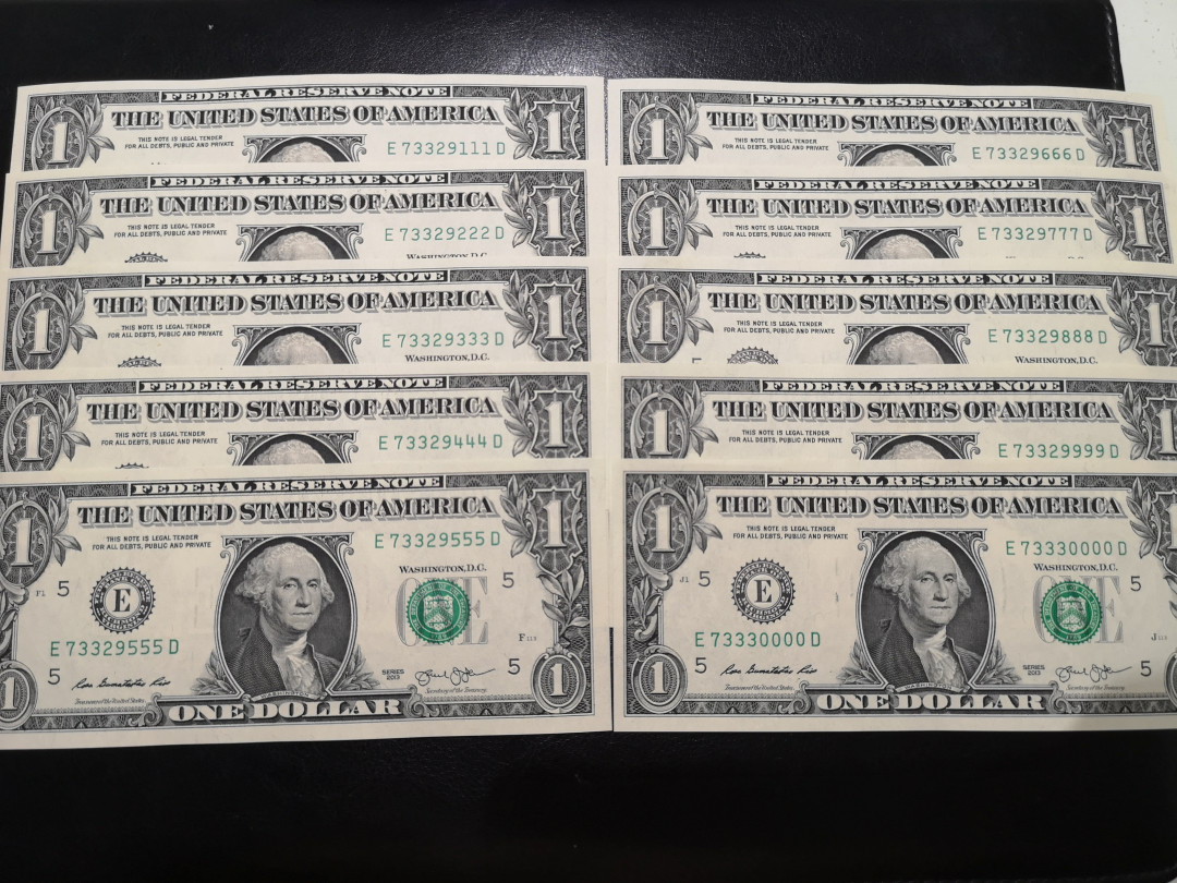 《外钞收藏家》第一百二十二期拍卖（共76件） 1美元豹子号10连  全新UNC 全部豹子号 狮子号