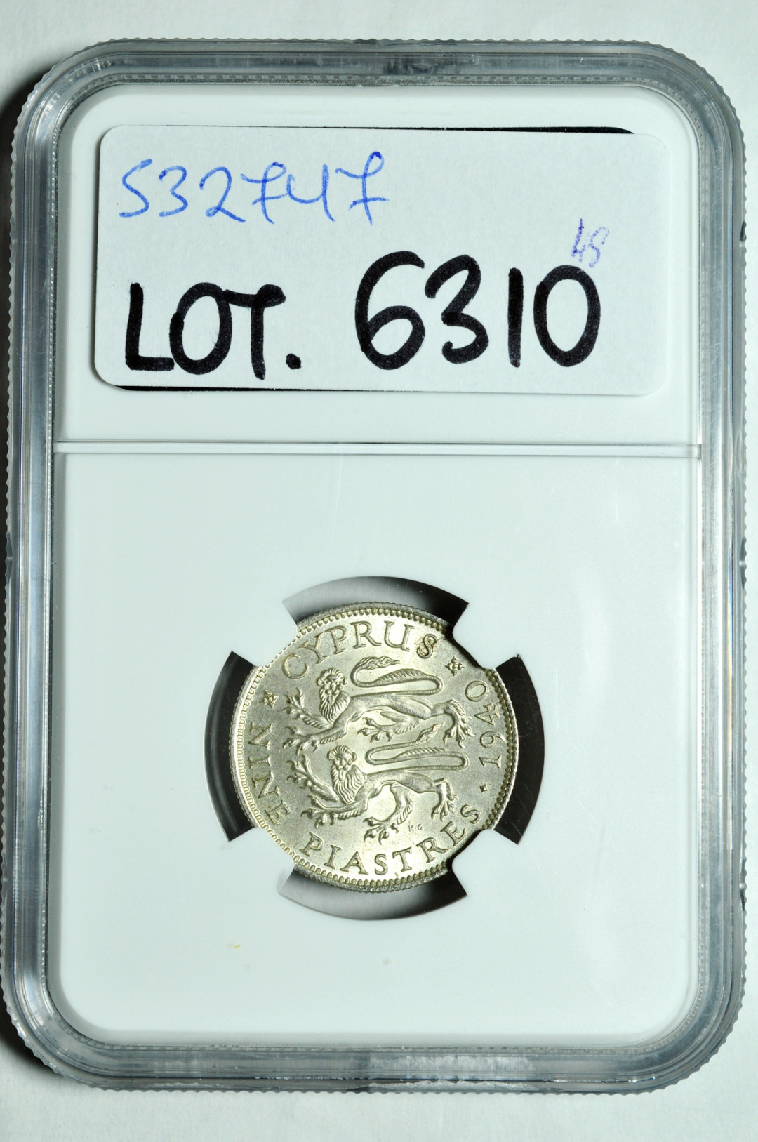 《竞宝斋》钱币微拍-第2场（0佣金包邮） NGC MS63 英属 塞浦路斯1940年9P  银币（盒子上边缘有小缺口）
