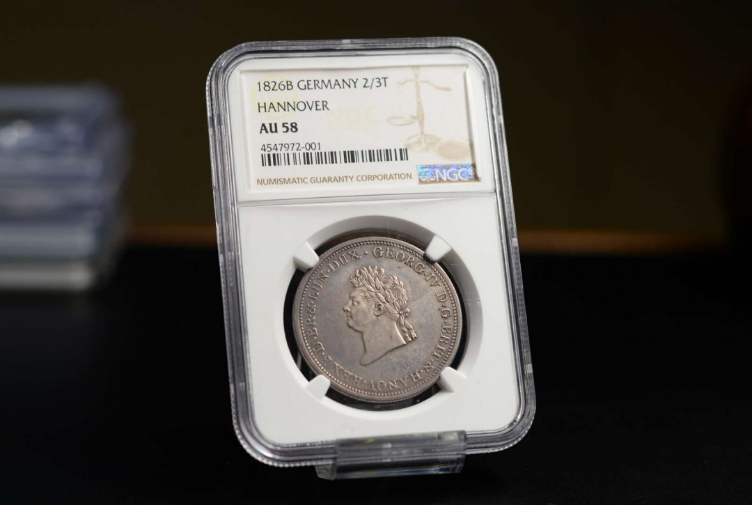凡希社世界钱币微拍第一百六十八期 荐！1826德国汉诺威2/3泰勒NGC-AU58包浆迷人！