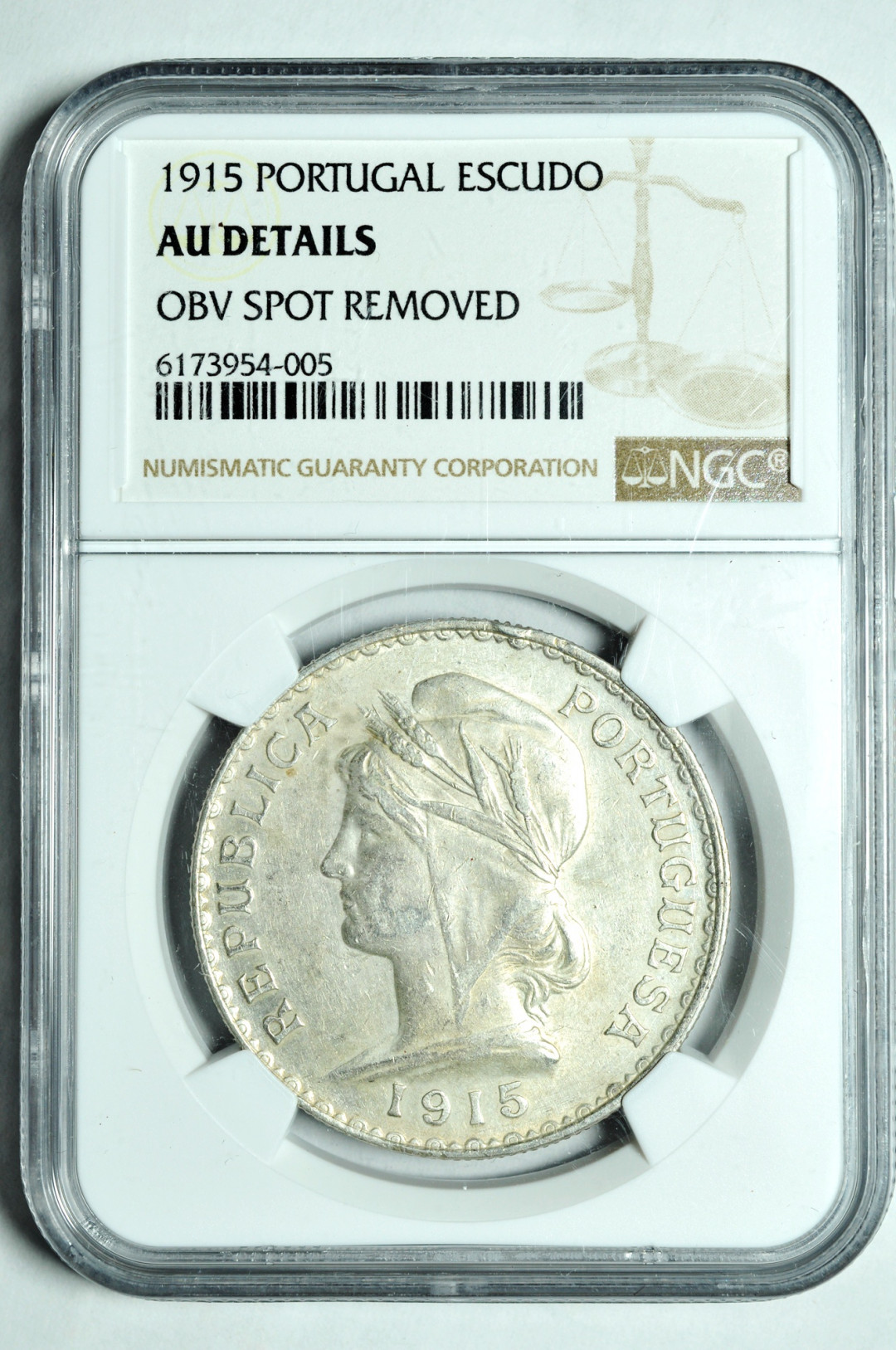 《竞宝斋》钱币微拍-第2场（0佣金包邮） NGC 葡萄牙 女神 1915年1埃斯库多 大银币