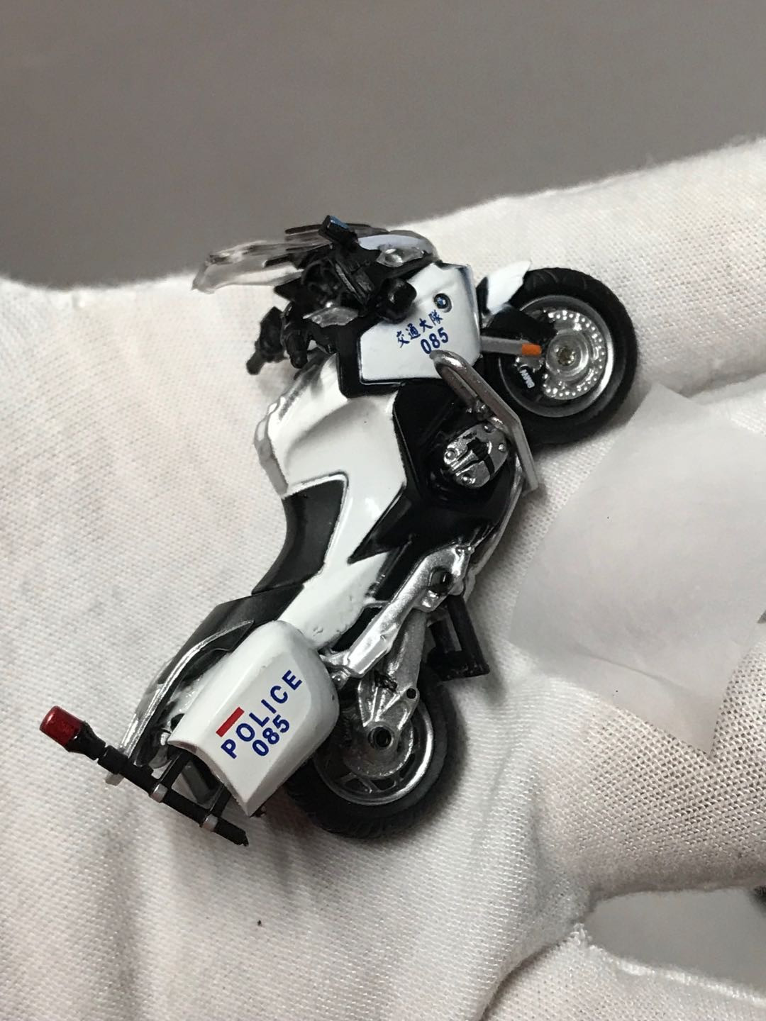 零元拍：TINI 台北市 BMW R1200RT 交警摩托模型