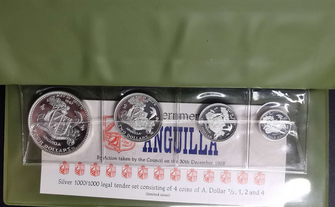 凡希社世界钱币微拍第一百六十八期 荐！1969安圭拉全银精铸大钱包全品！