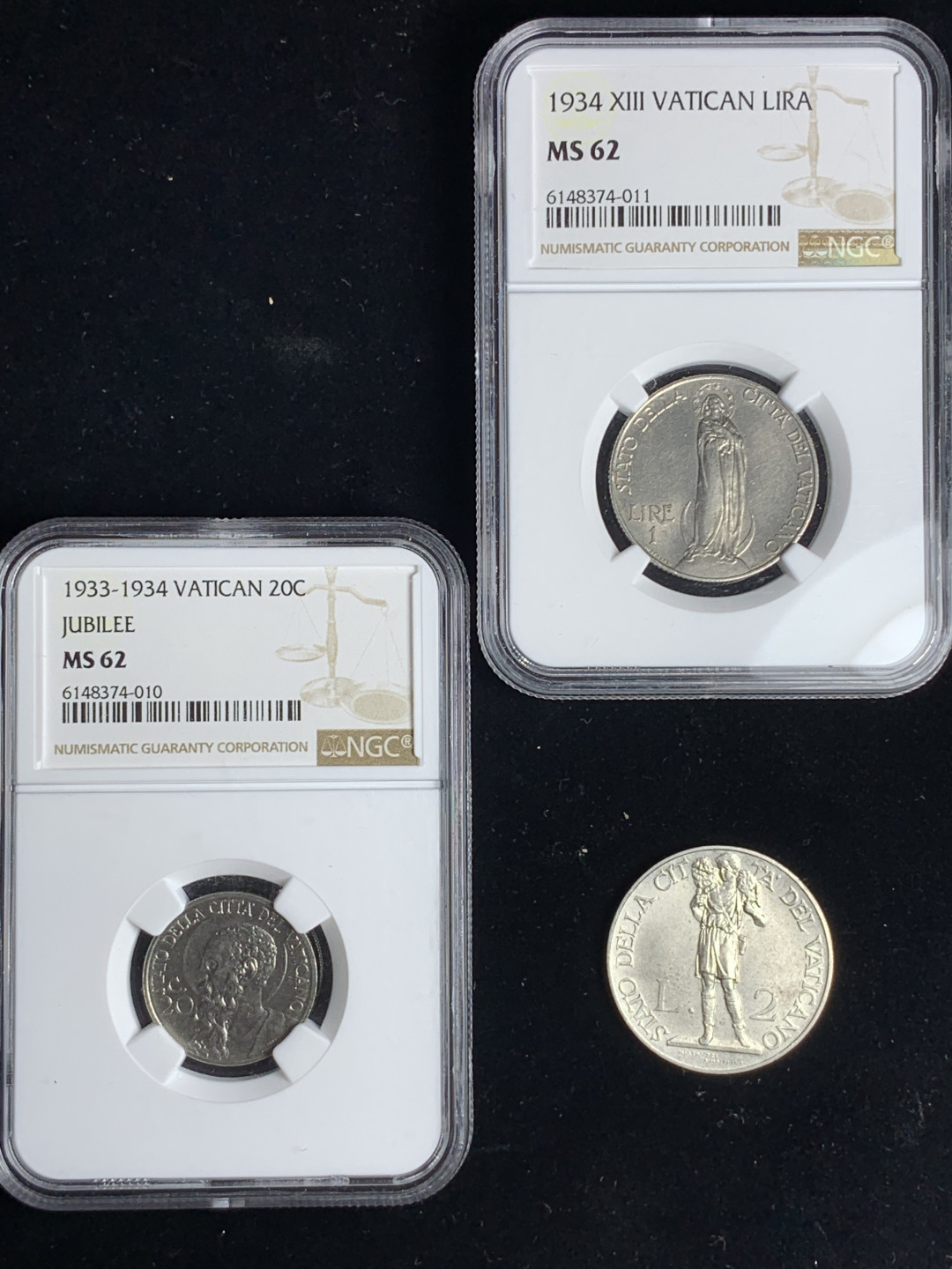 《竞宝斋》钱币微拍-第2场（0佣金包邮） 梵蒂冈 3枚一套 MS62 1934庇护十一世20C圣年 /MS62 1里拉 /1936年2里拉