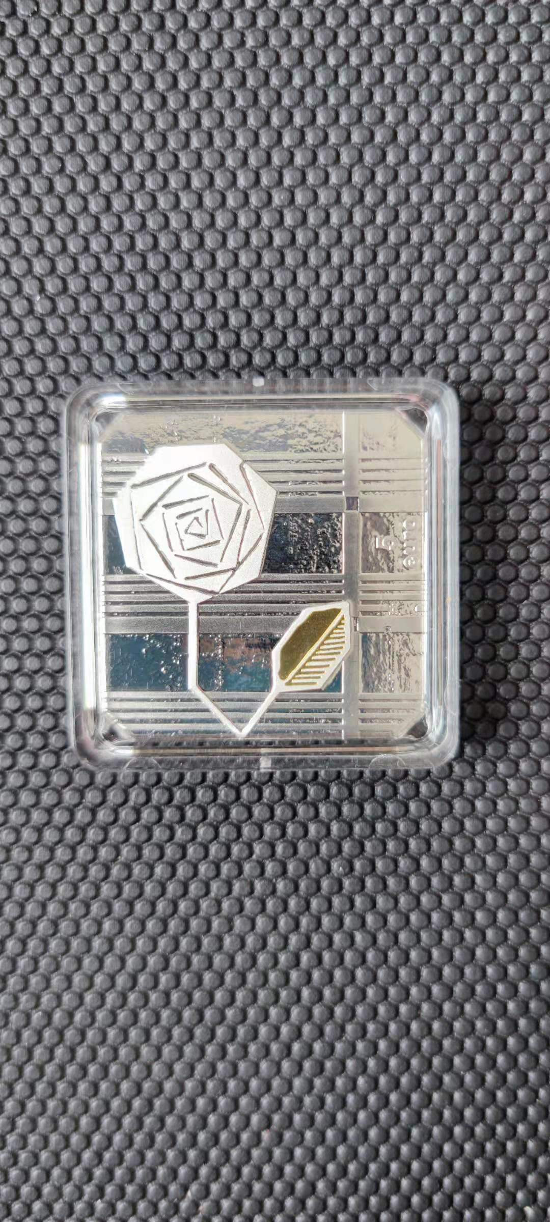 【随心拍&Getcoins】钱币拍卖第九十九期～ 拉脱维亚 2020年个现代主义艺术方形镀金精制纪念银币