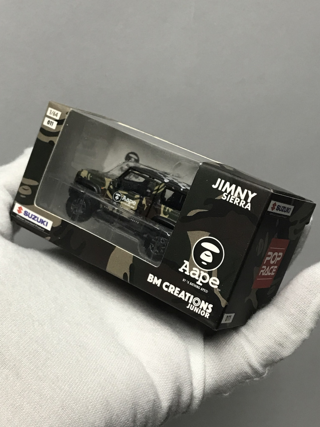 零元拍：BM 联名 潮牌Aape 吉姆尼越野车模型