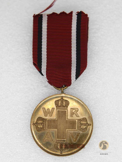 前进的履带的小拍拍9月份 - 德国普鲁士红十字奖章，黄铜材质，美品收藏